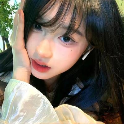 黑夜里的眼睛